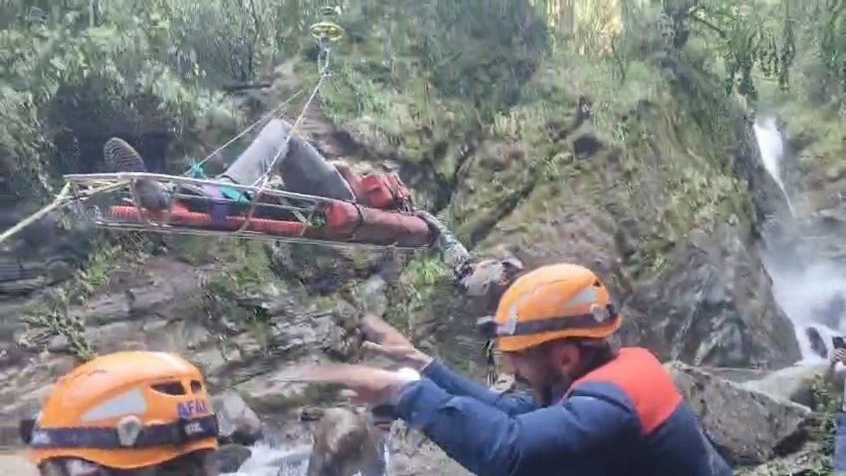 Bursa’da protez ayağı çıktı, Uludağ eteklerinde mahsur kaldı