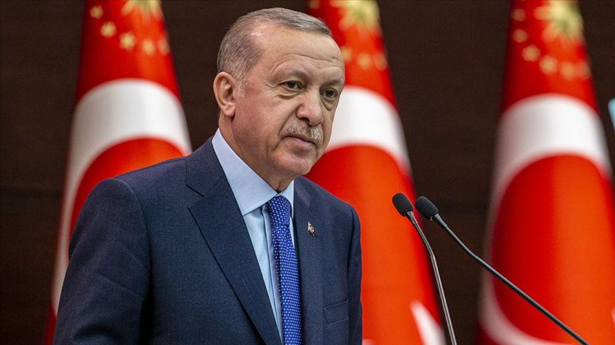 Cumhurbaşkanı Erdoğan, kabine sonrası konuşuyor