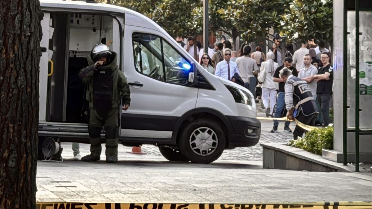 Trabzon’da şüpheli çanta patlatıldı