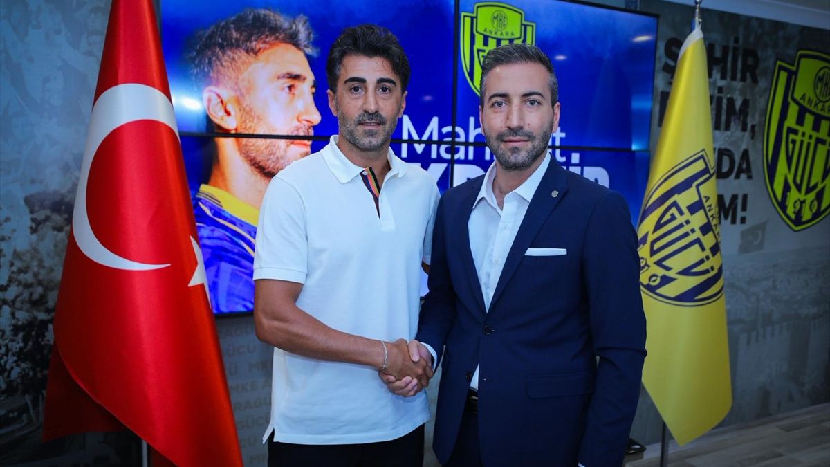 MKE Ankaragücü, Mahmut Tekdemir’in sözleşmesini yeniledi