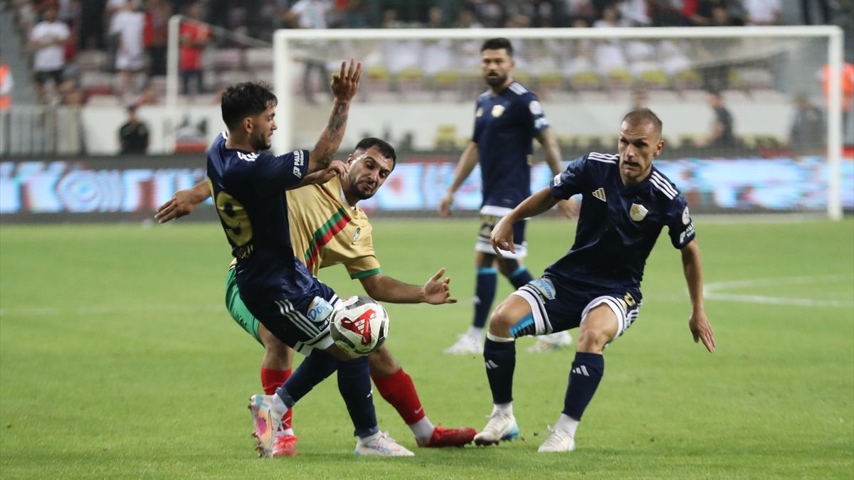 Amed Sportif Faaliyetler ile Erzurumspor berabere kaldı