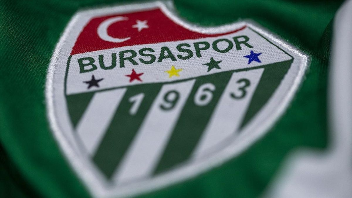Bursaspor’dan 3 oyuncu Fenerbahçe’ye gitti