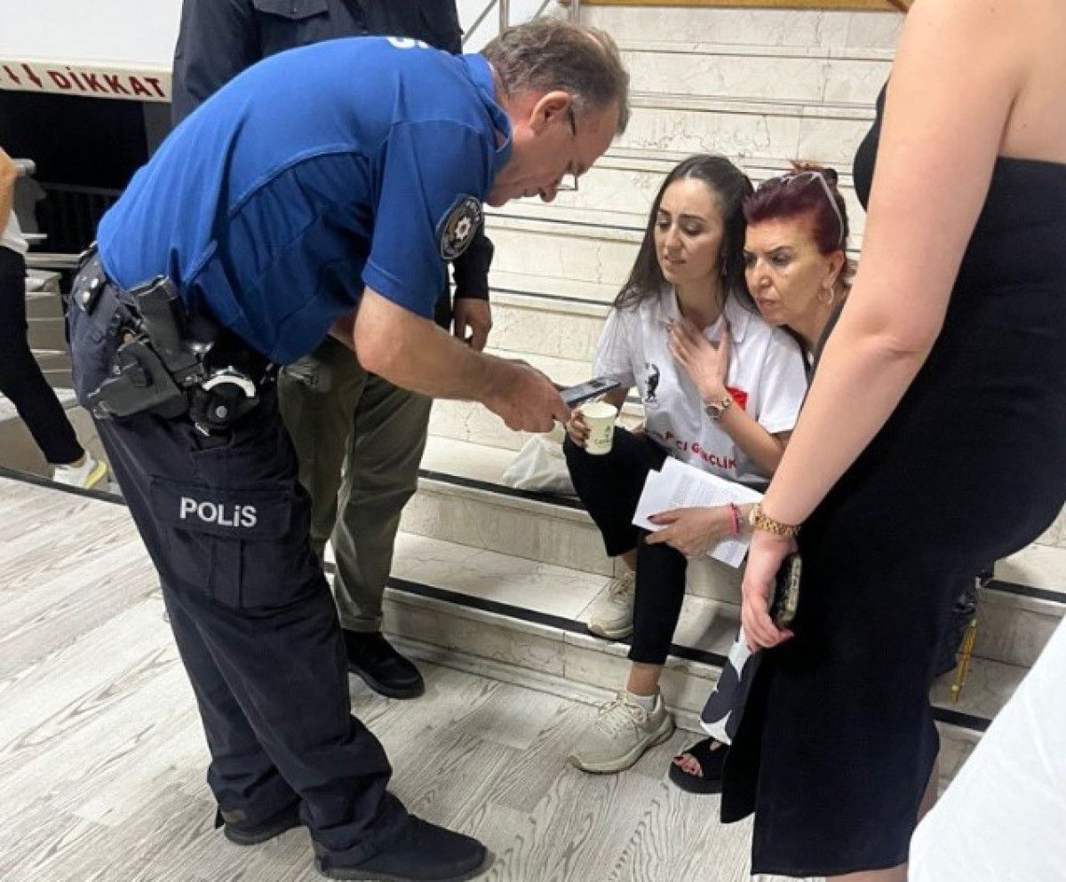 CHP’nin delege seçimi kongrelerinde kavgalar