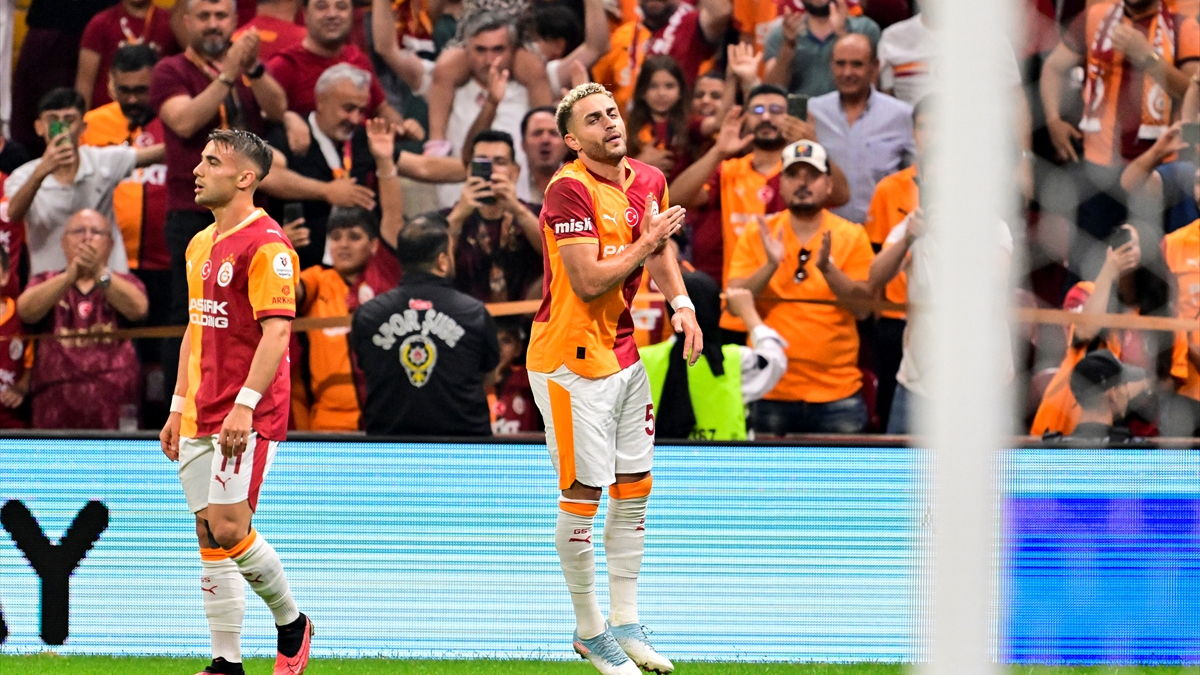 Galatasaray, Fatih Karagümrük’ü üç golle geçti