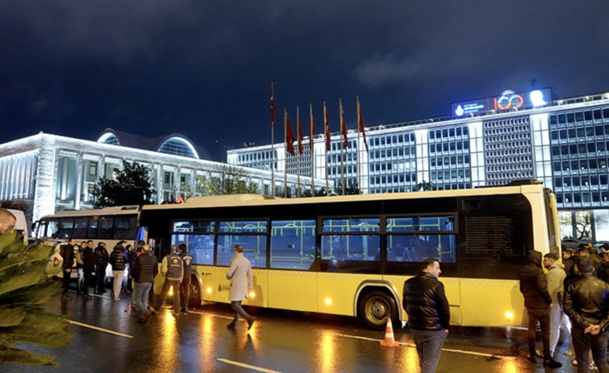 İBB’ye özel halk otobüsü işletmecilerinden tepki: Alacaklar ödenmiyor