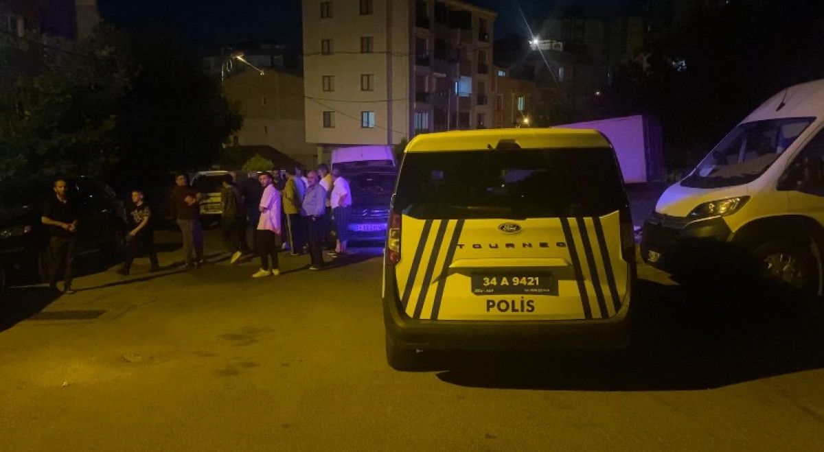 İstanbul’da alacak verecek kavgası kamerada