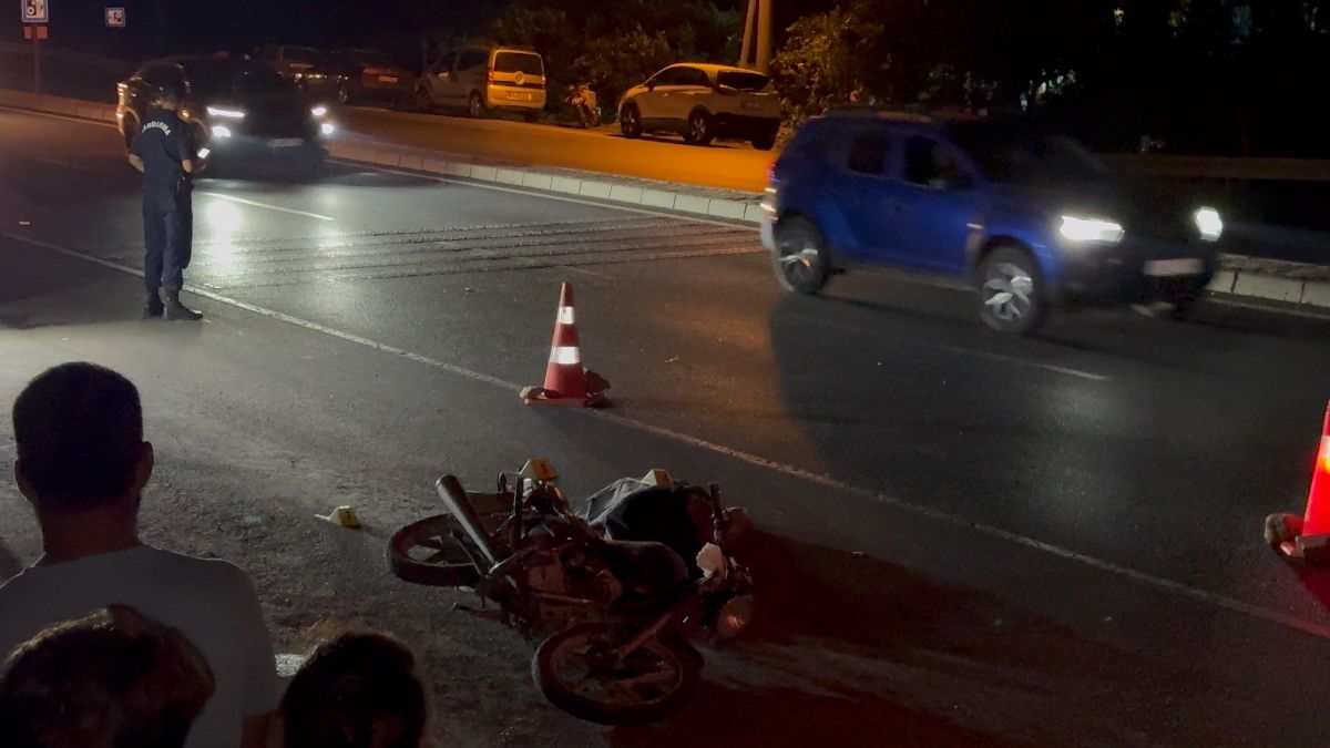 Aydın’da yol kenarına devrilmiş motosikletinin yanında ölü bulundu