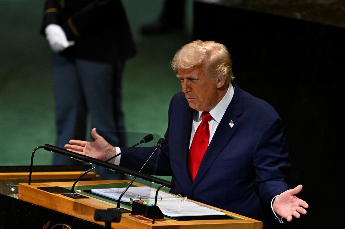 BM, Trump’ın yaşadığı yürüyen merdiven arızasına ABD heyetinin neden olduğu öne sürdü