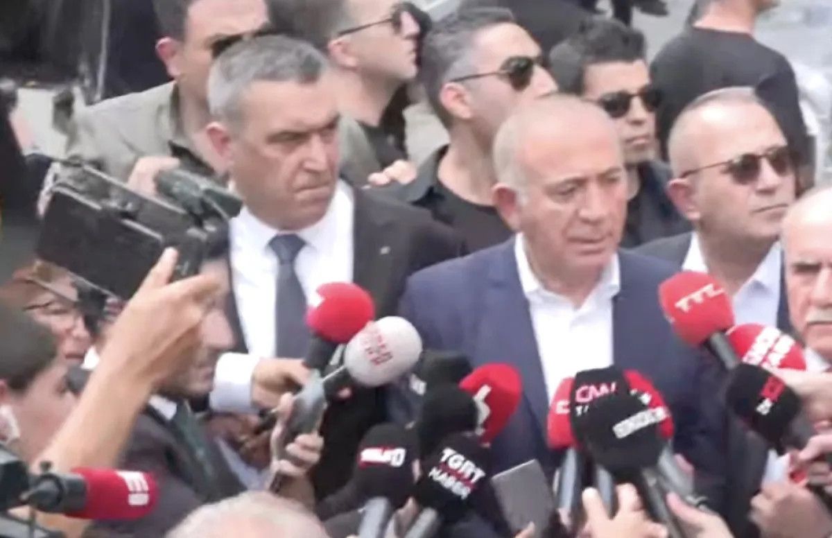 CHP, İstanbul İl Başkanlığı binasını kapatma kararı aldı