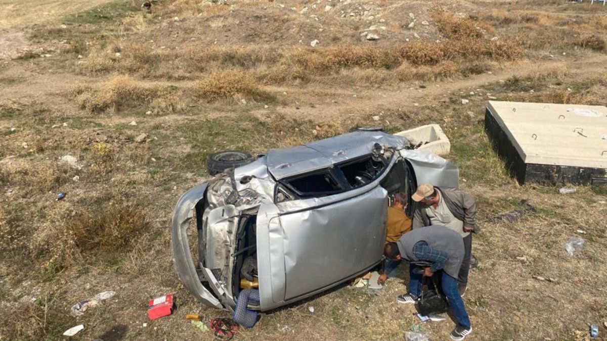 Çorum’da düğün konvoyundaki kaza kamerada