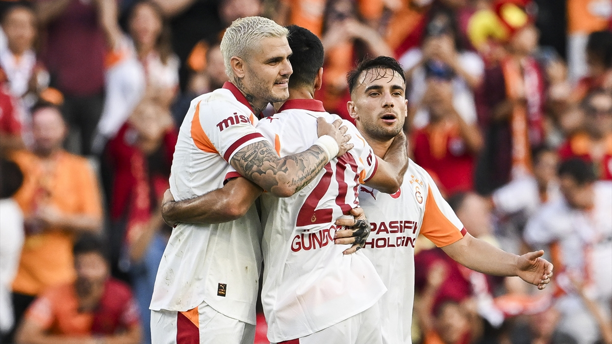 Galatasaray, Eyüpspor’u iki golle geçti