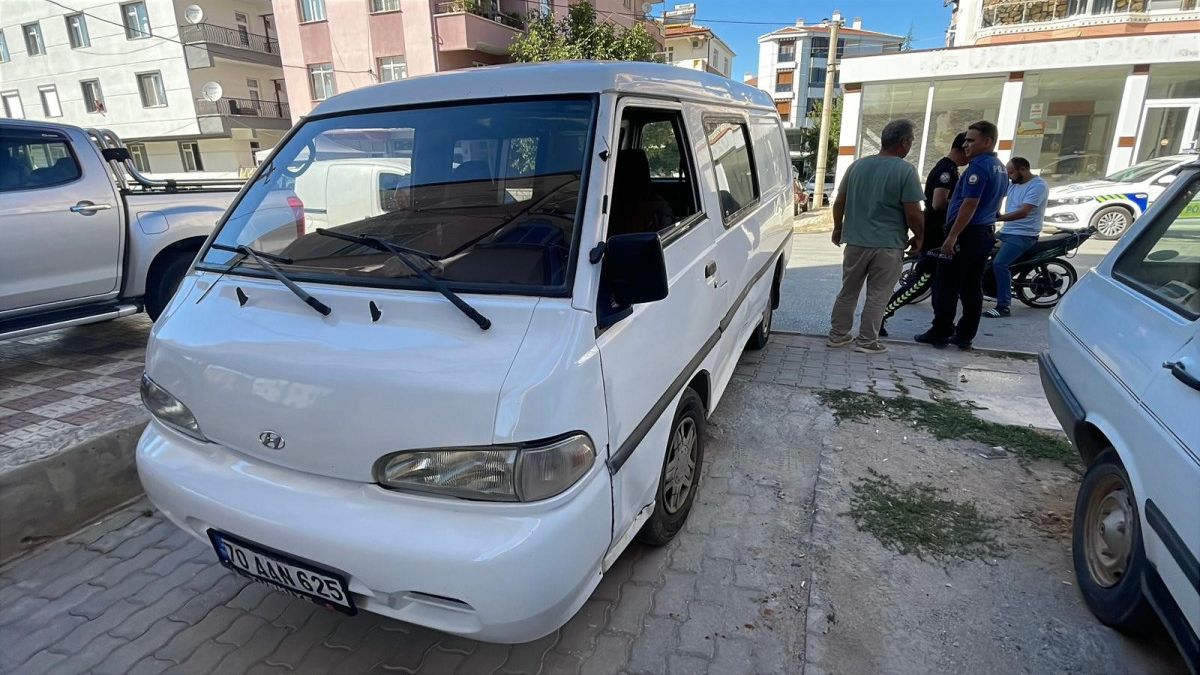 Karaman’da bisikletle çay servisi yapan garson ölümden döndü