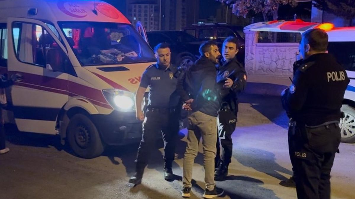 Kayseri’de tartıştıkları şahsın babasını bıçakladılar: 1’i ağır 2 yaralı