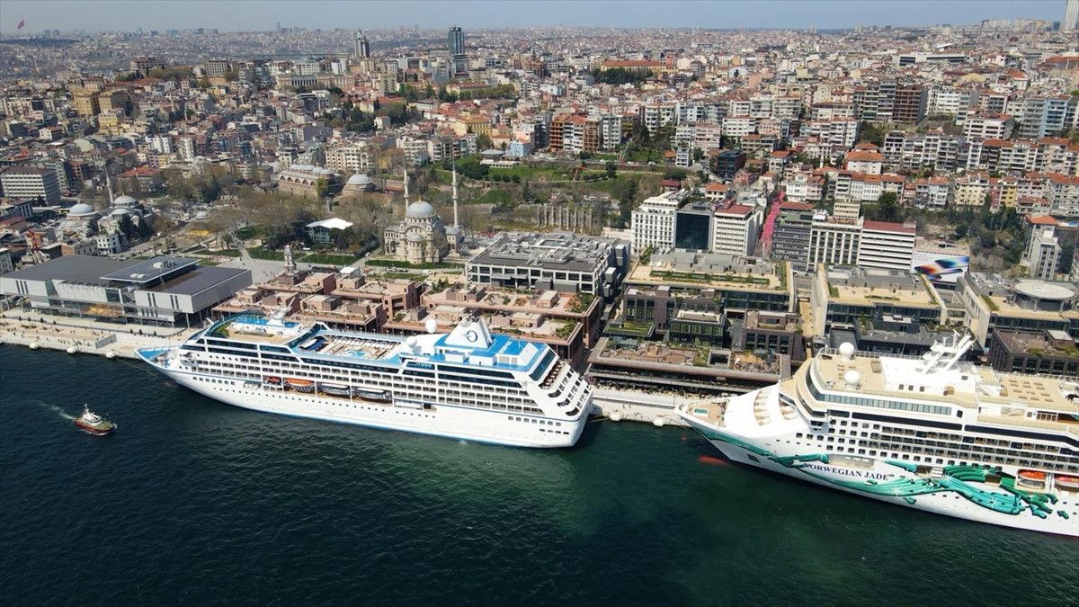 Kruvaziyer turizminde tarihi yükseliş
