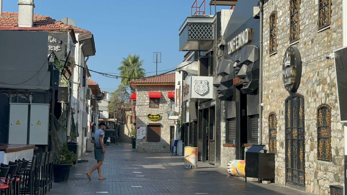 Muğla Barlar Sokağı’nda silahlı saldırı