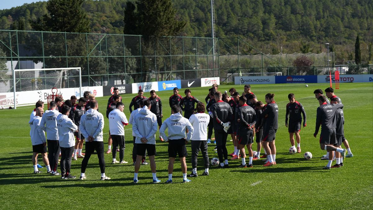 A Milli Futbol Takımı, Gürcistan maçı hazırlıklarını tamamladı