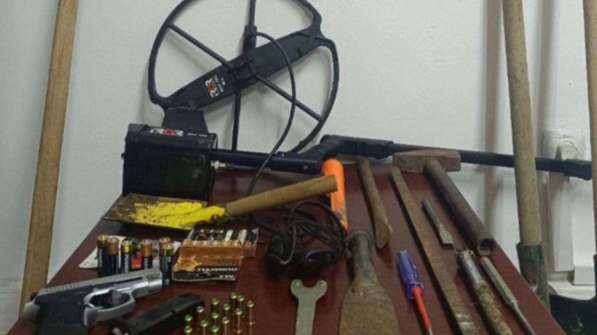 Bolu’da jandarma define avcılarını suçüstü yakaladı