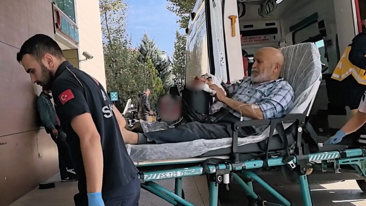 Bursa’da spiralle çalışırken çeşitli yerlerinden yaralandı