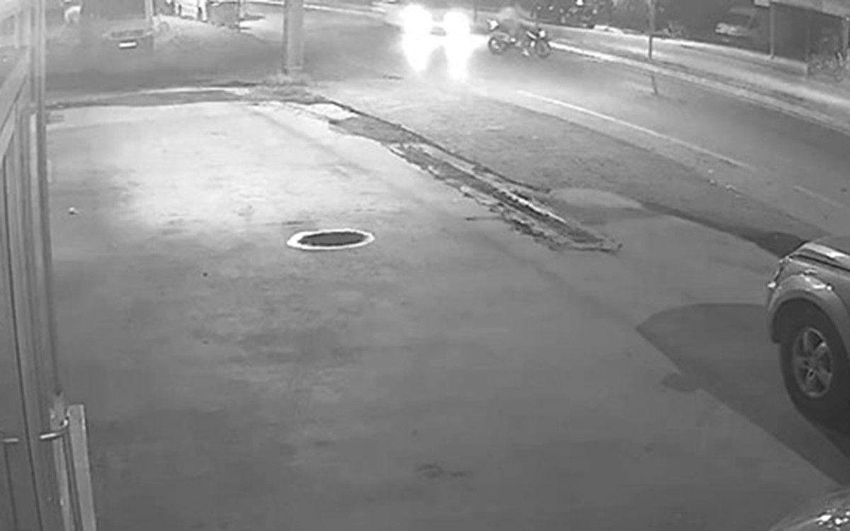 Düzce’de motosiklete taksi çarptı: 2 yaralı