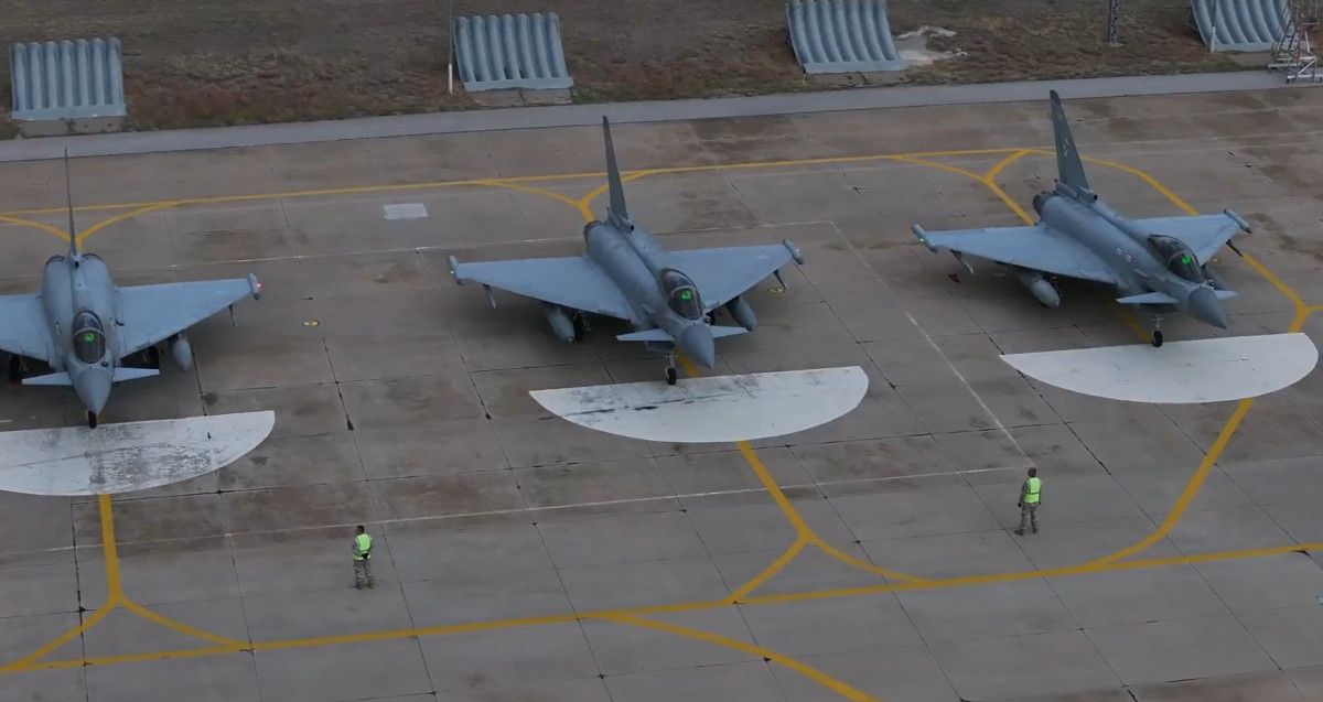 Eurofighter’lar, Türk hava sahasında F-16’lar tarafından karşılandı