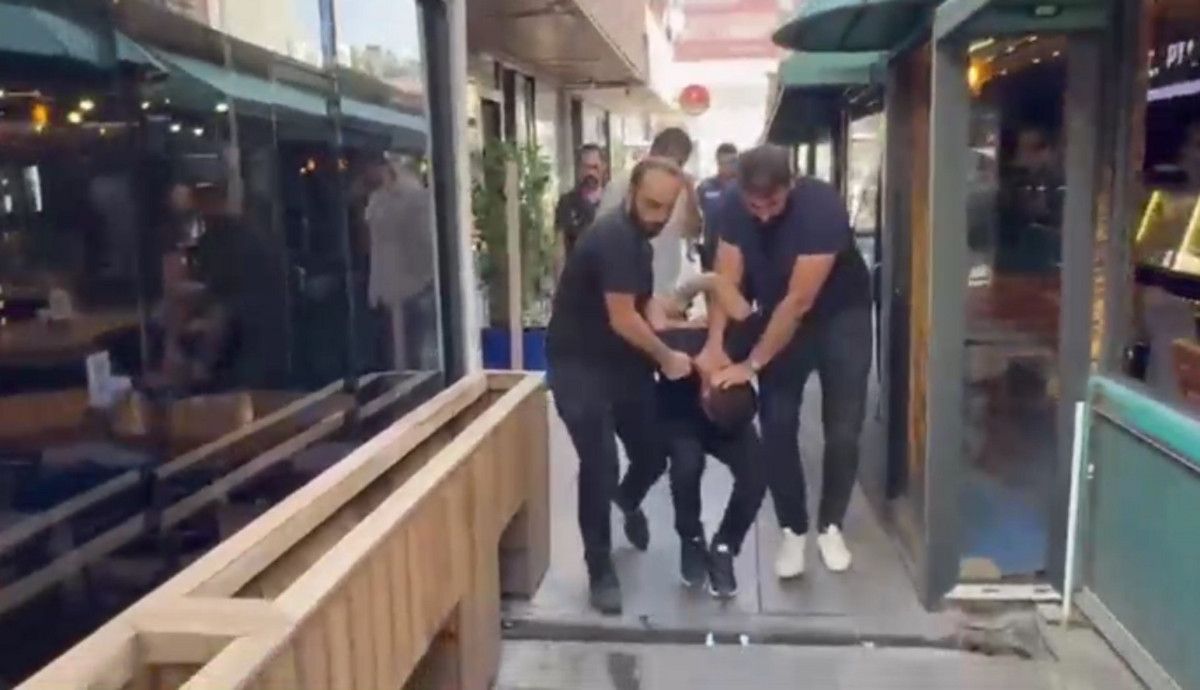 Hatay’da polis ekipleri hırsızı vinçle içeri girerek yakaladı