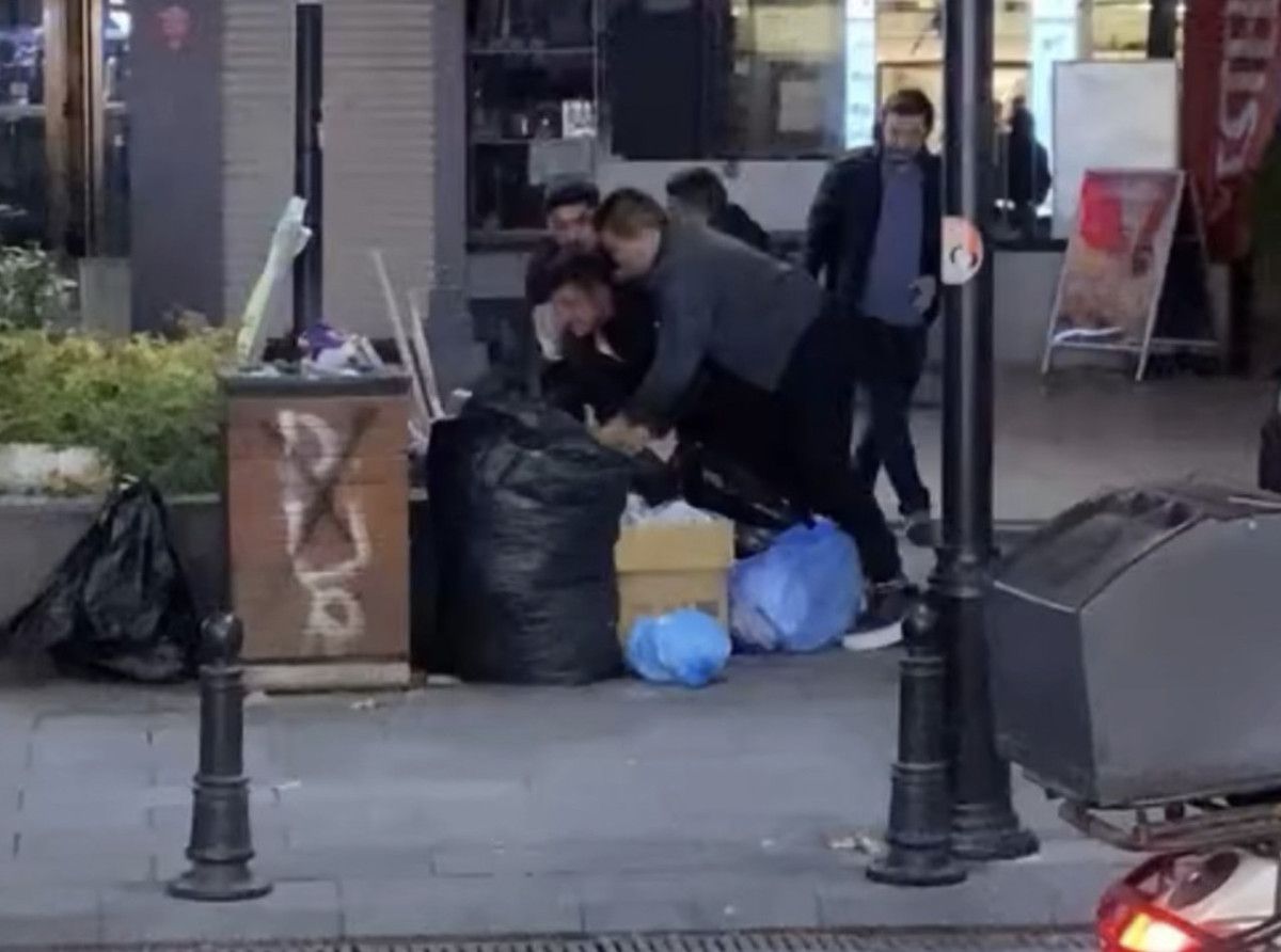 İstanbul’da sokak ortasında darp