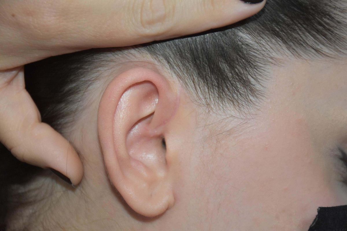 İzmir’de Betül’ü bıçakla yaralayıp telefonunu çalan komşu oğlu, 18 yıl 8 ay hapis cezası aldı