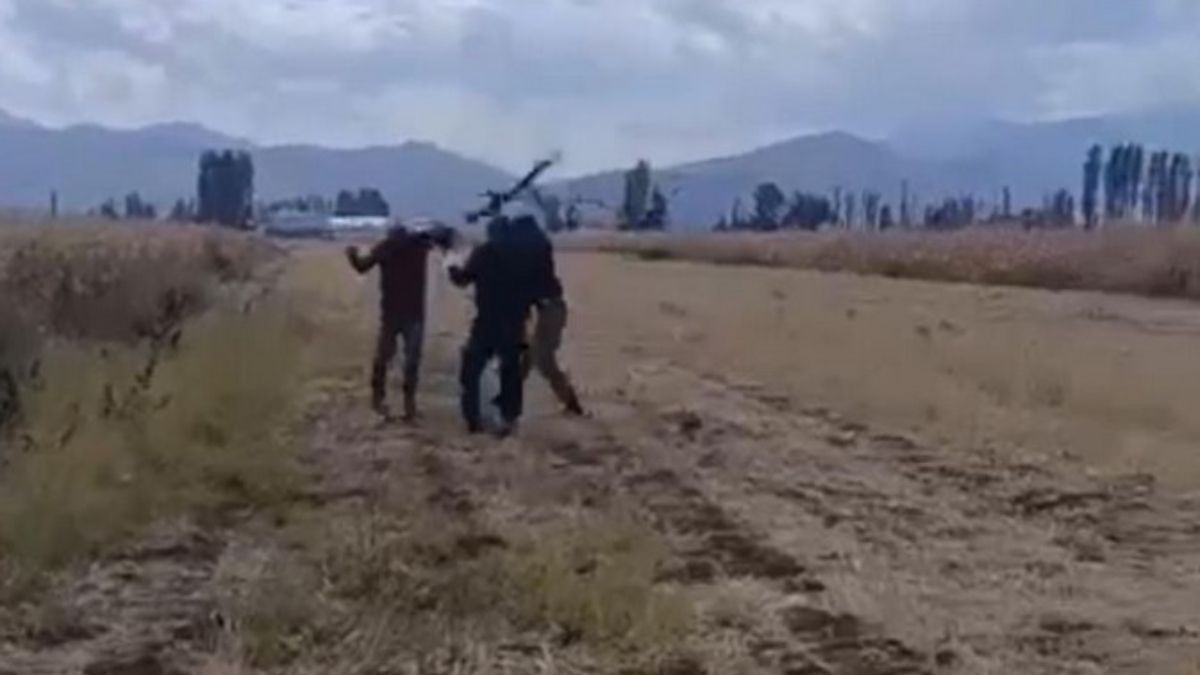 Kahramanmaraş’ta kızının gözü önünde babayı darbettiler