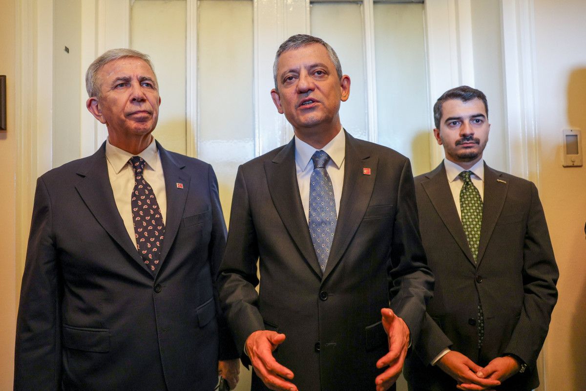 Mansur Yavaş, Özgür Özel’i ziyaret etti