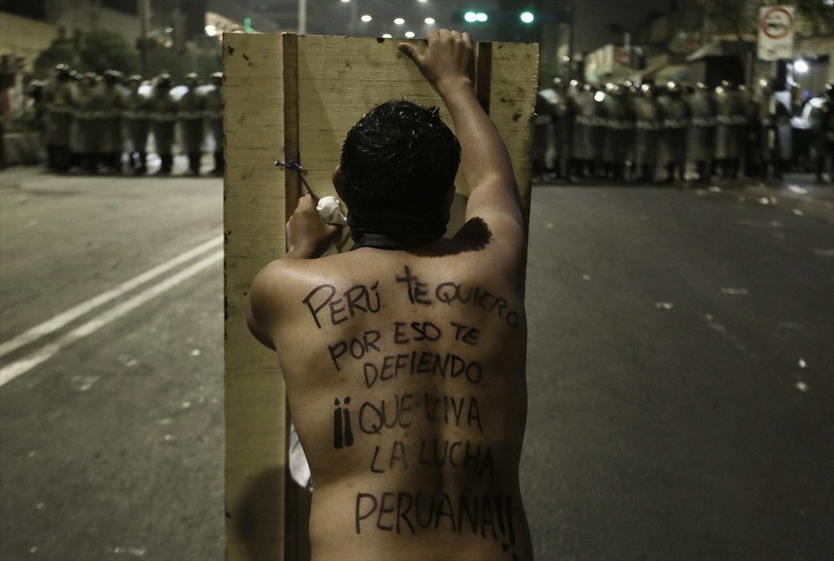 Peru genelinde hükümet karşıtı protesto düzenlendi