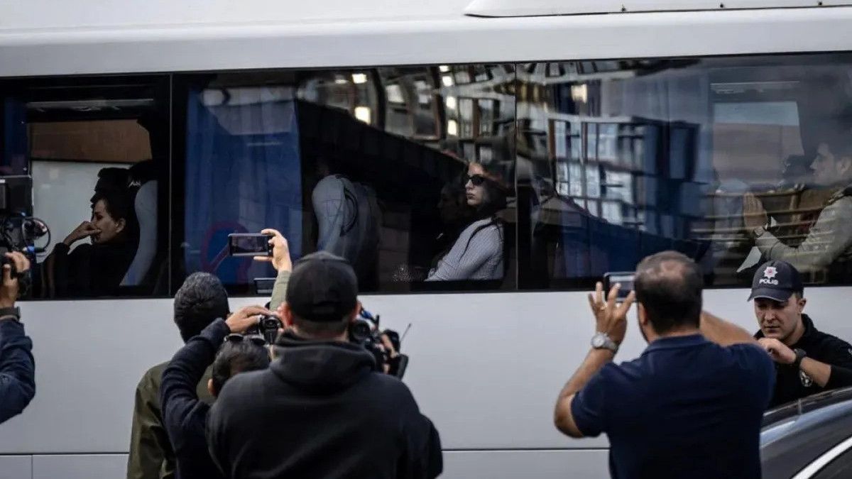 Testi pozitif çıkan ünlüler 6 ayda bir tahlil verecek