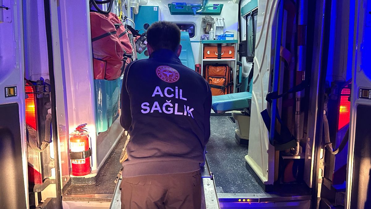 Adıyaman’da istinat duvarı çöktü: 1 işçi ağır yaralandı