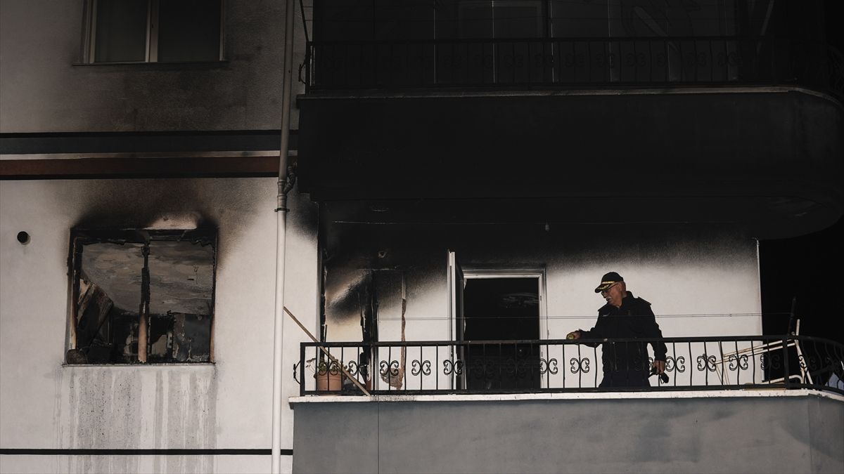 Ankara’da apartman dairesinde patlama: 1 kişi yaralandı