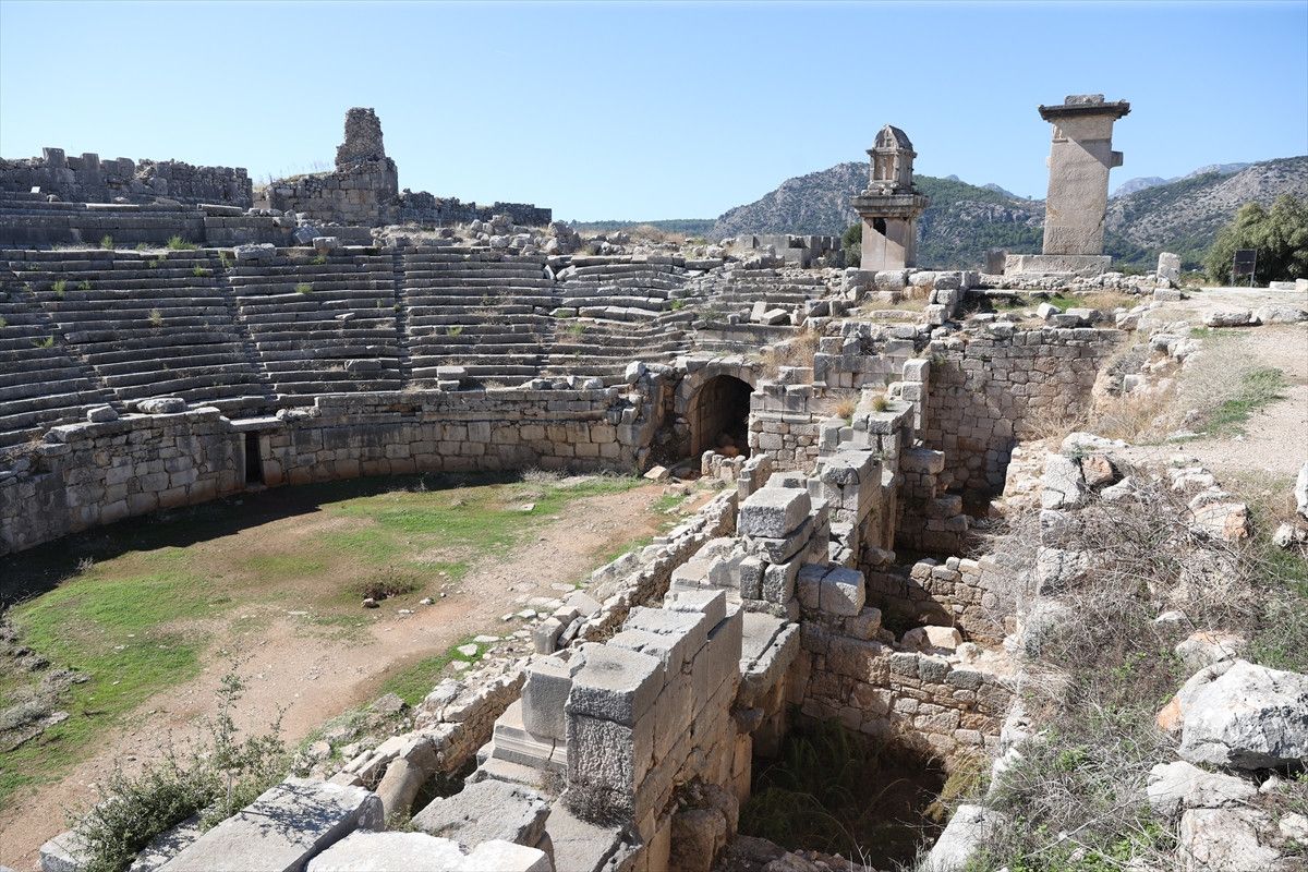 Antalya’daki Xanthos Antik Kenti, ziyaretçilerini tarihsel yolculuğa çıkartıyor