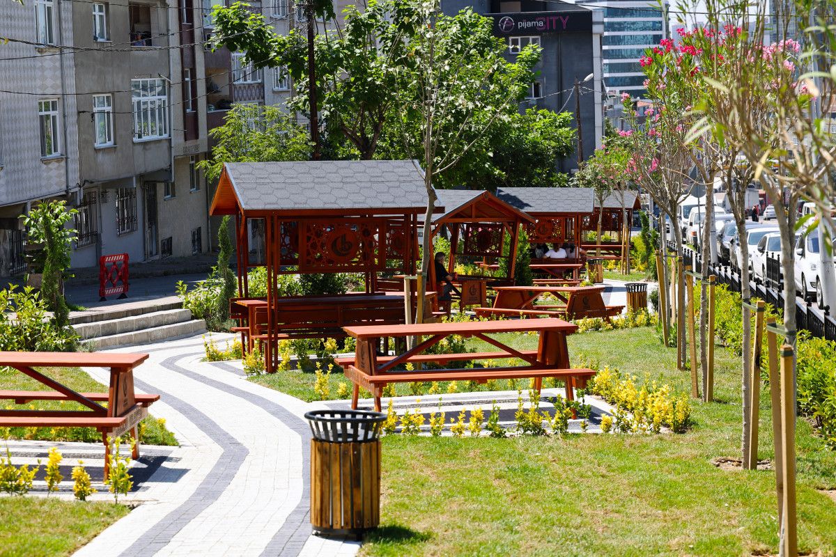 Bağcılar, Millet ve Mahalle Bahçeleriyle donatılıyor