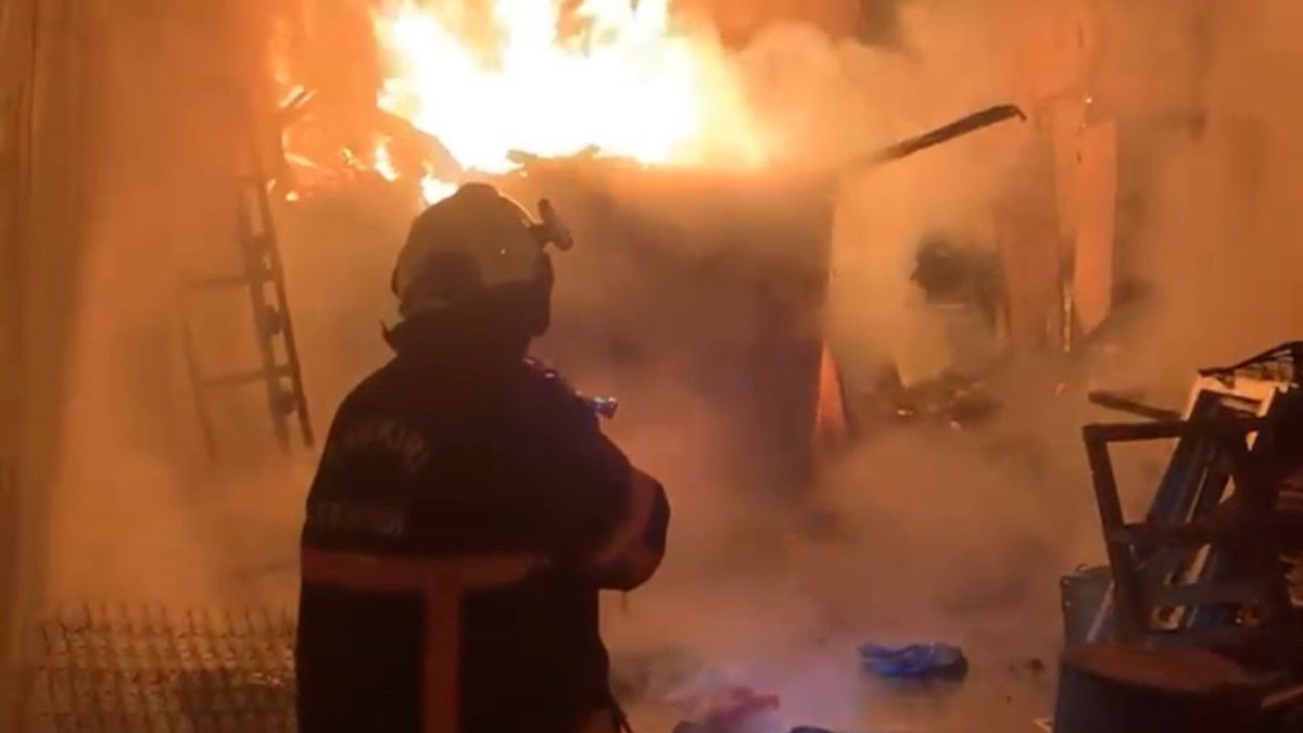 Çankırı’da çıkan yangında ki ev alevlere teslim oldu