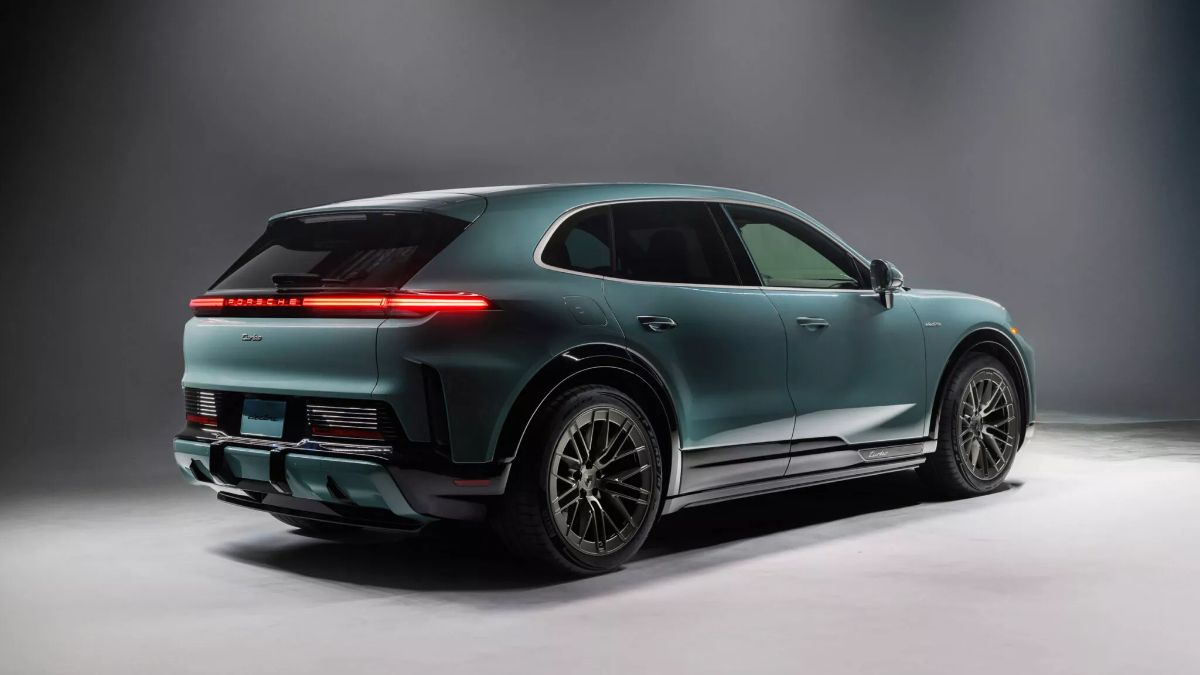Elektrikli Porsche Cayenne tanıtıldı: İşte fiyatı ve özellikleri