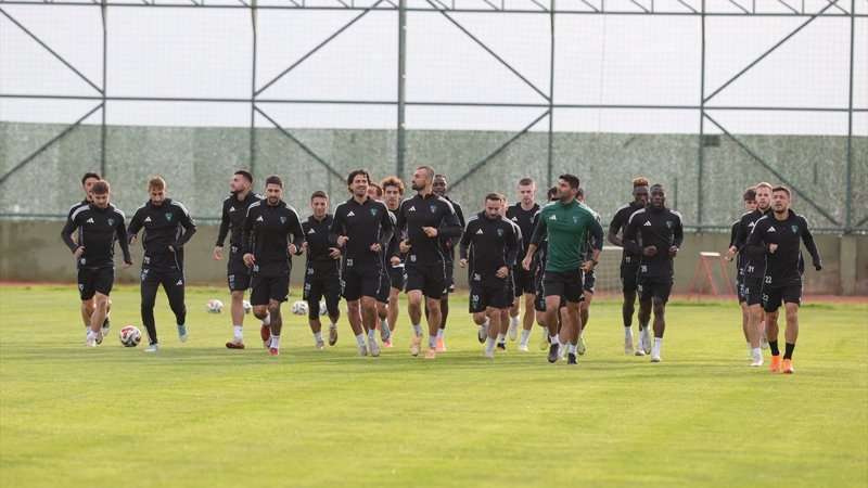 Kocaelispor, oyunculara 100 milyon TL ödeme yaptı