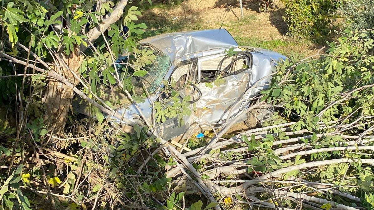 Manisa’da otomobil bağa yuvarlandı: 1 ölü