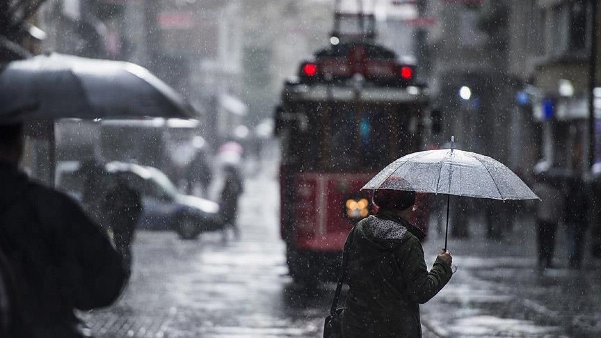 Meteoroloji’den kuvvetli sağanak uyarısı: İstanbul ve Ankara dahil 30 ilde etkili olacak