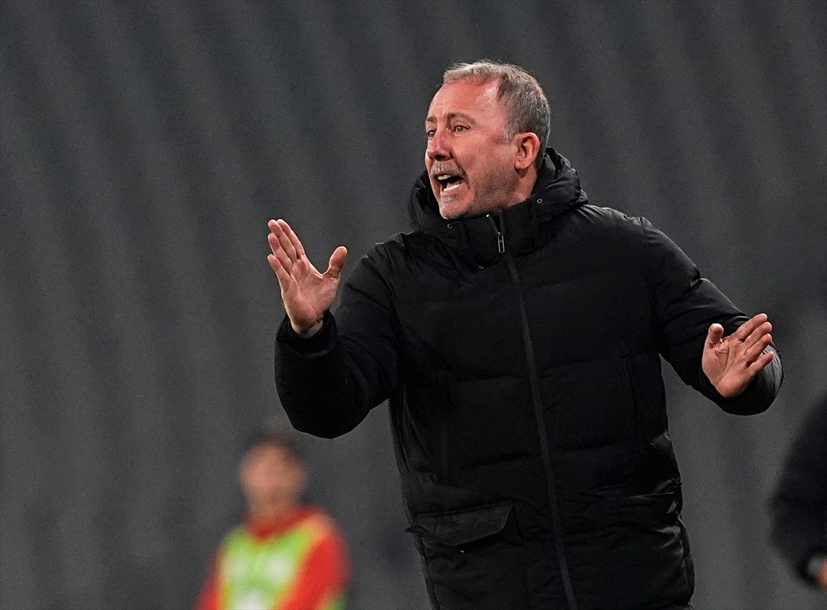 Sergen Yalçın’dan maç sonu sert eleştiri