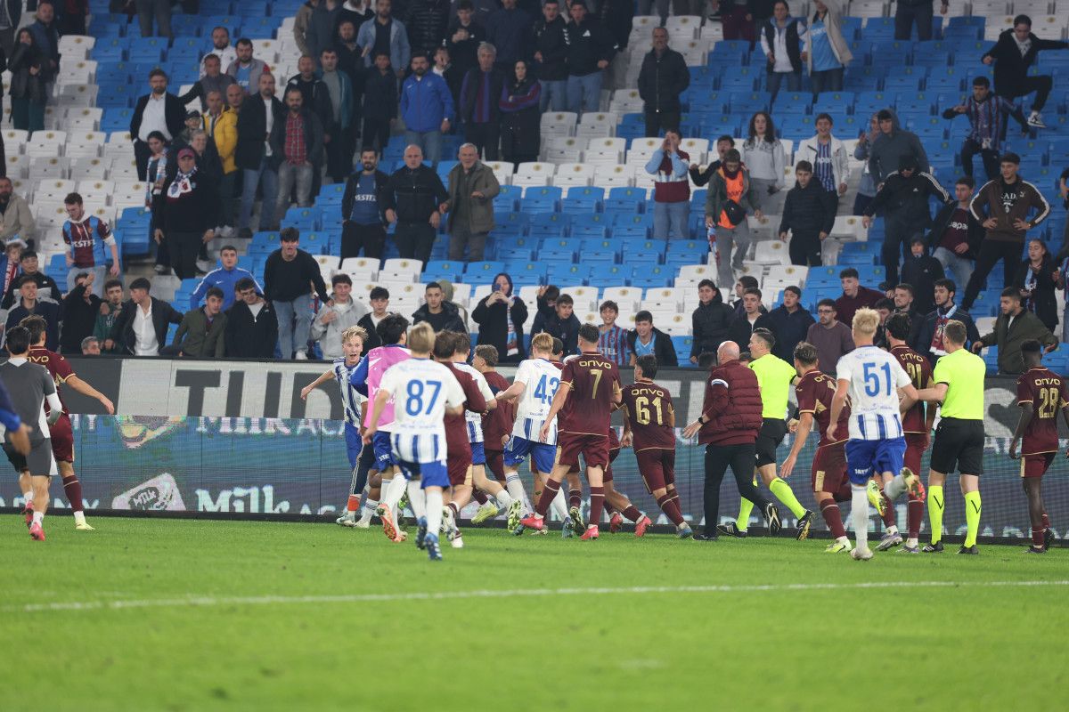 Trabzonspor U19-Helsinki U19 maçında kavga çıktı