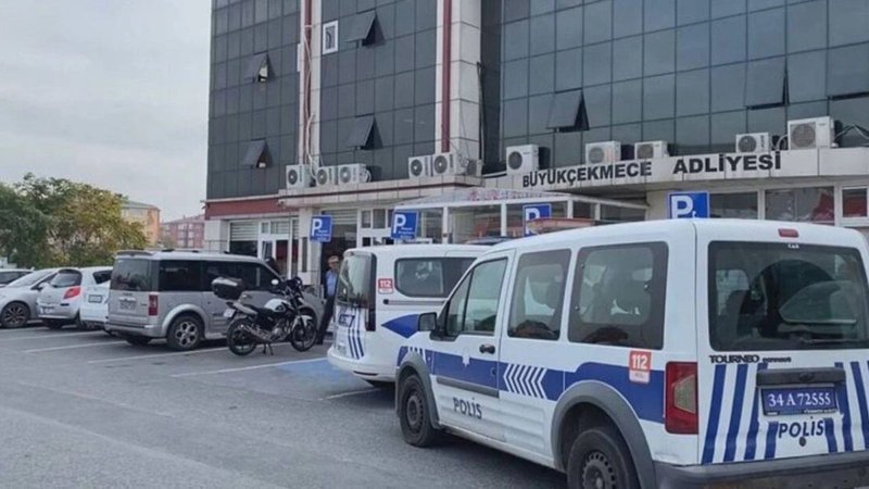 Büyükçekmece Adliyesi’ndeki hırsızlığın görüntüleri ortaya çıktı