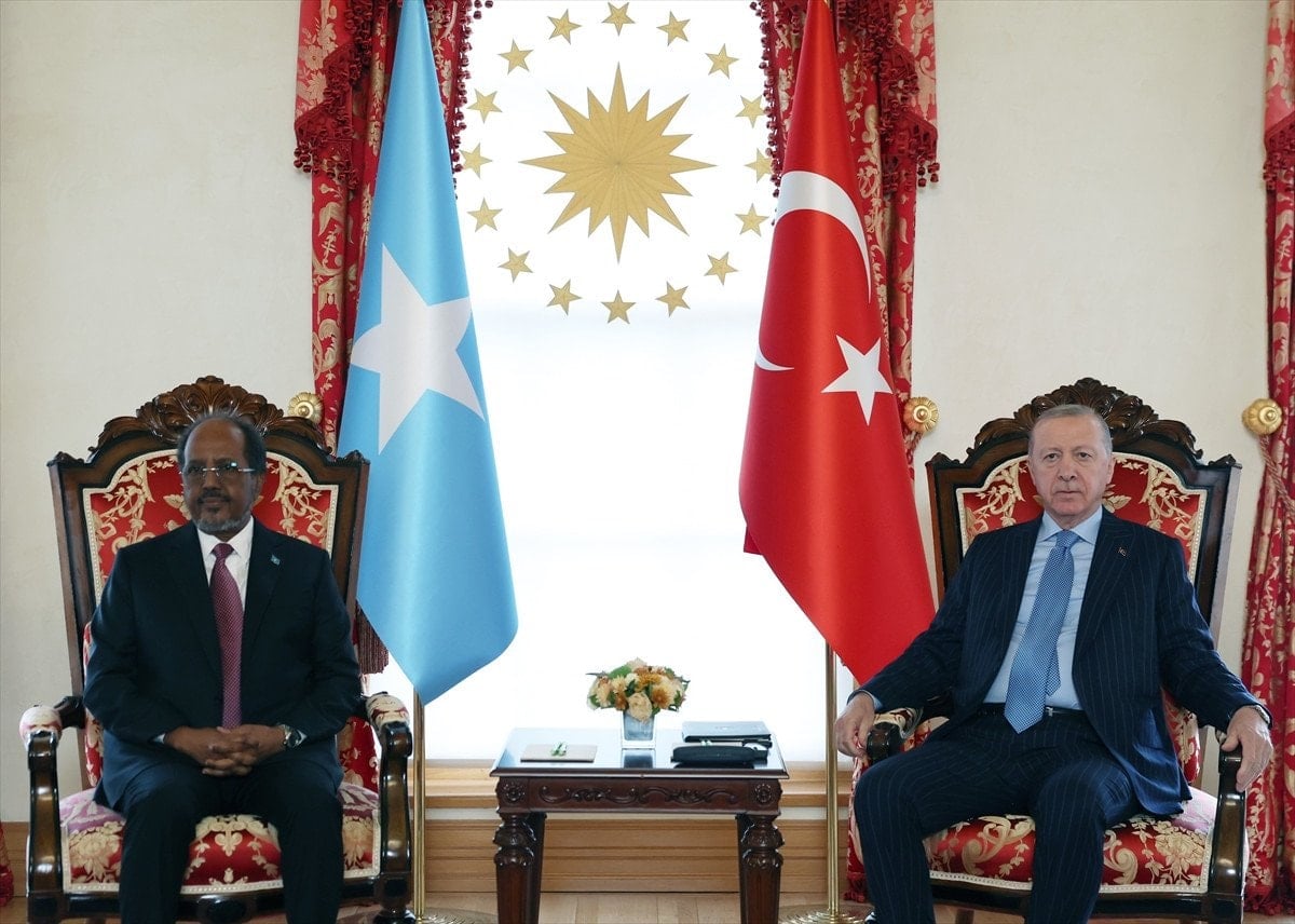 Cumhurbaşkanı Erdoğan, Somali Cumhurbaşkanı Mahmud ile bir araya geldi