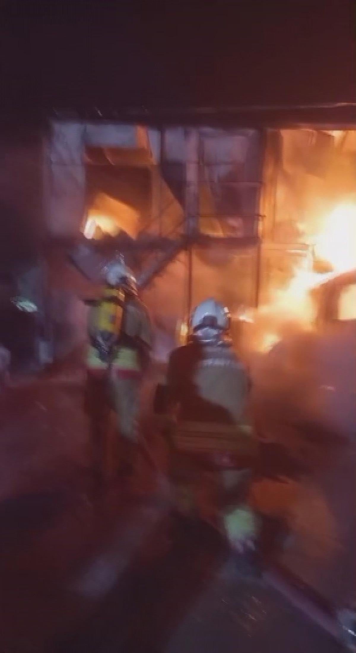 Hatay’da işçilerin kaldığı konteyner yatakhane yandı