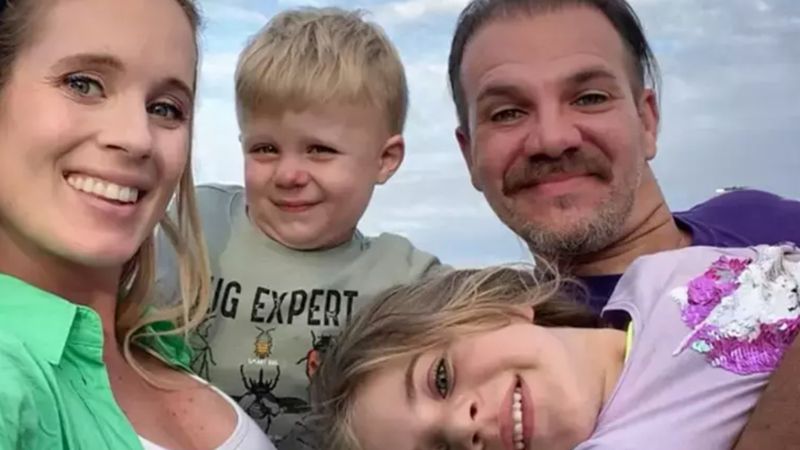 Tolga Karel eski eşine cevap verdi: Benden özür dilemeni bekliyorum