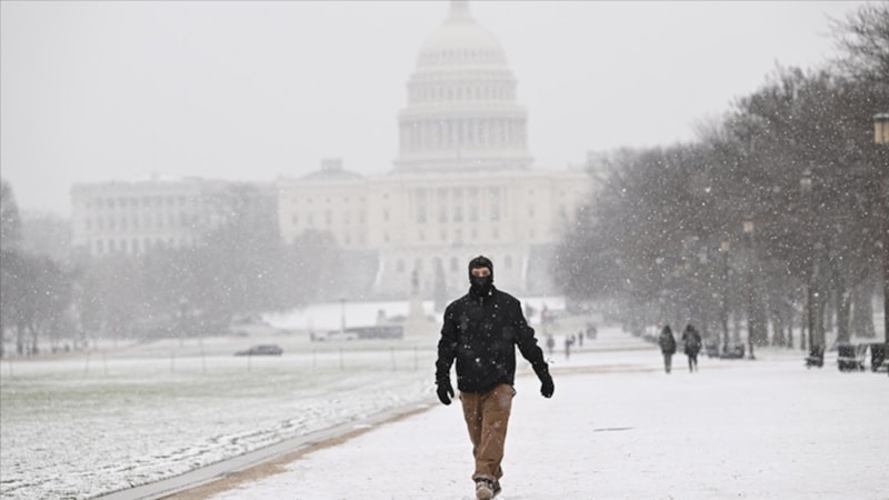 ABD’nin başkenti Washington’da kar fırtınası nedeniyle acil durum ilan edildi