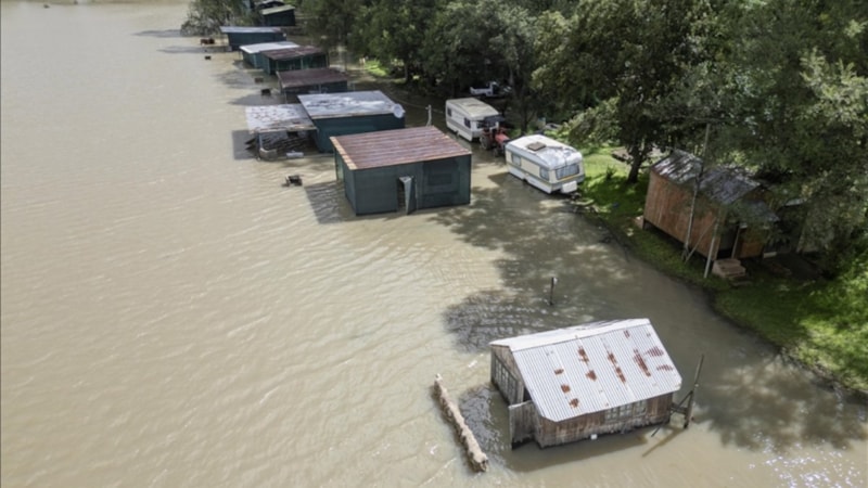 Güney Afrika’daki sellerde 37 kişi öldü