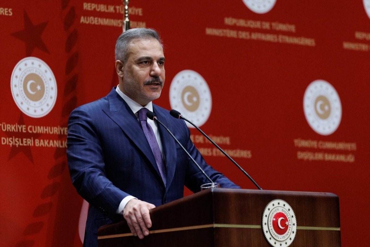 Hakan Fidan, Fransız mevkidaşı Barrot ile iş birliklerini görüştü