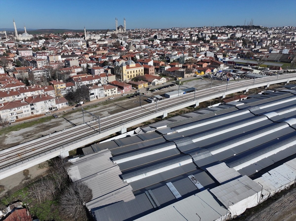 Halkalı-Kapıkule Demir Yolu Projesi hızla ilerliyor